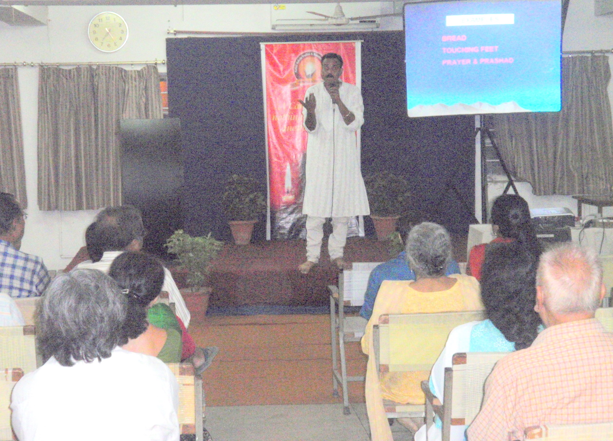 TAKING SEMINARS IN VARIOUS CITIES 